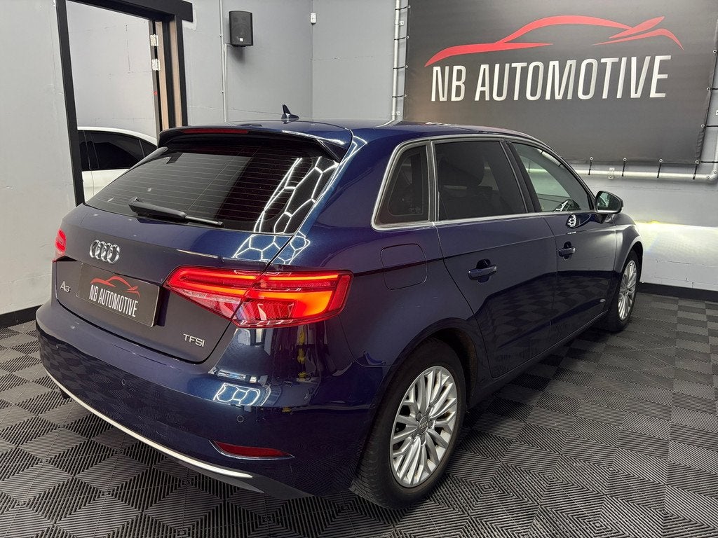 Audi A3 Sportback 1.0 TFSI Sport Lease Edition, Stof, Gebruikt, Blauw, 116 pk