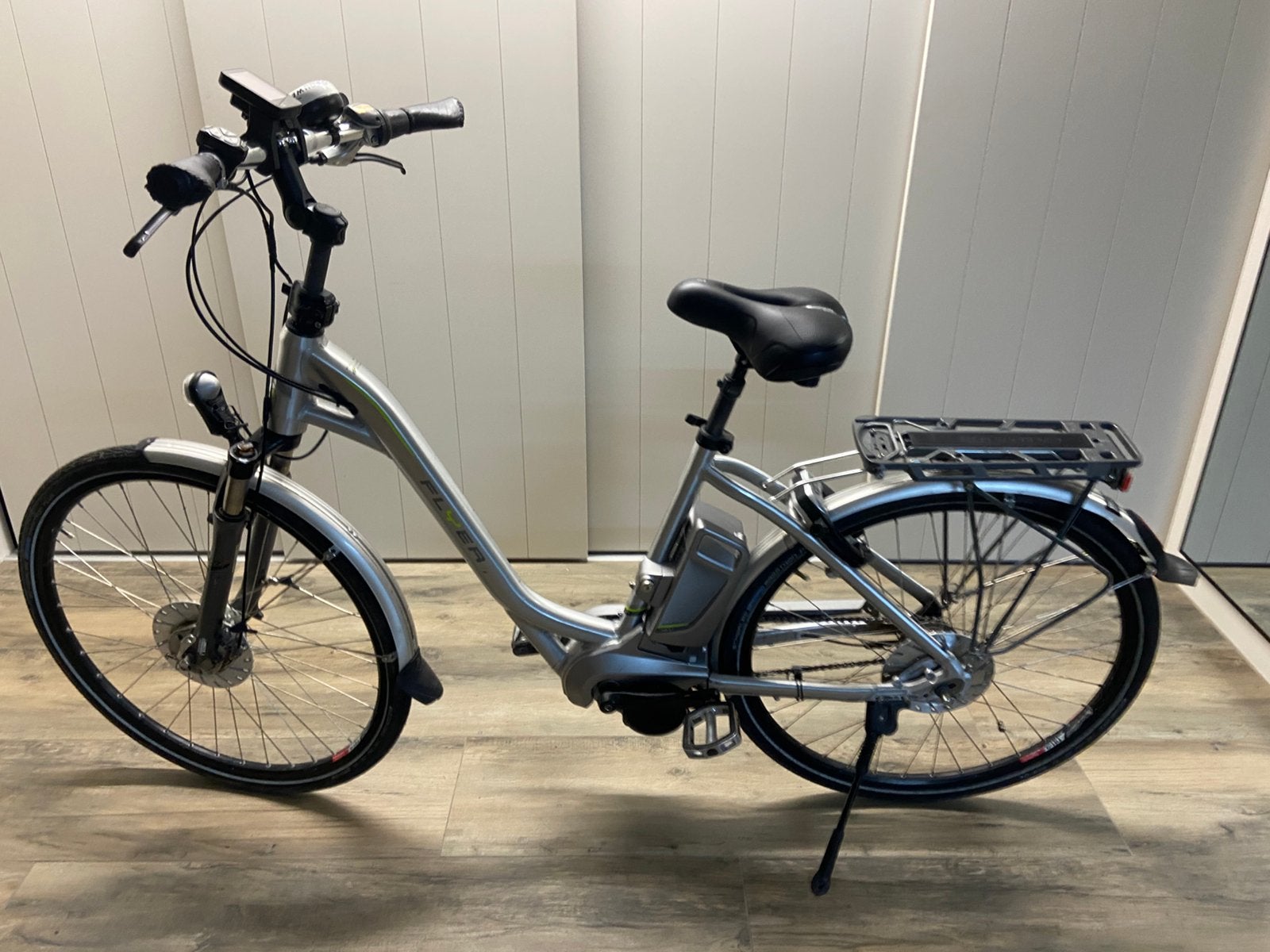 Flyer elektrische fiets, 59 cm of meer, Ophalen, Gebruikt, 50 km per accu of meer