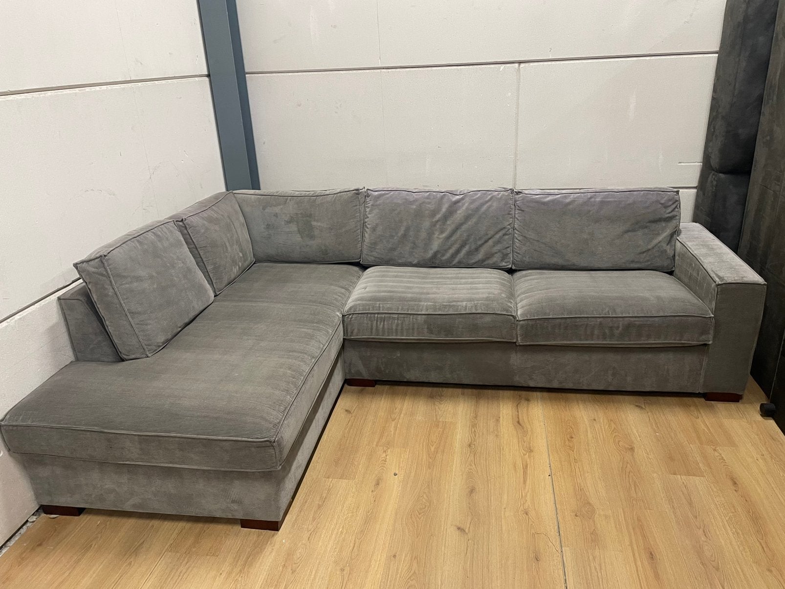 Mooie luxe grijze ribstof WOOOD hoekbank - GEREINIGD!!!