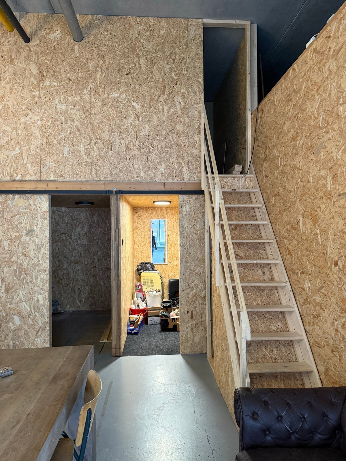 OSB-platen en houten balken voor diverse projecten, Ophalen, Gebruikt, 25 tot 50 mm, 200 tot 250 cm