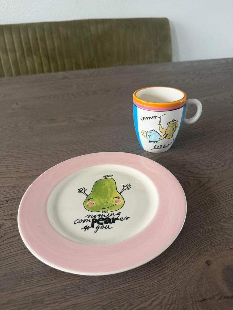 Blond Amsterdam bordje en beker, Huis en Inrichting, Keuken | Servies, Zo goed als nieuw, Kop(pen) en/of Schotel(s), Blond Amsterdam