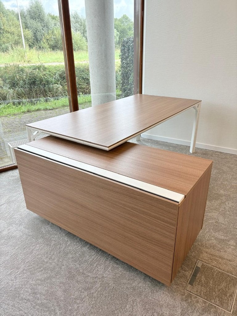 Luxe directie design bureau met dressoir, houtlook & wit, Huis en Inrichting, Bureaus, Ophalen, Scandinavisch, Hout, 100 cm