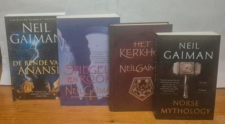 Neil Gaiman 4x zgan zie beschrijving, Boeken, Fantasy, Zo goed als nieuw, Ophalen of Verzenden