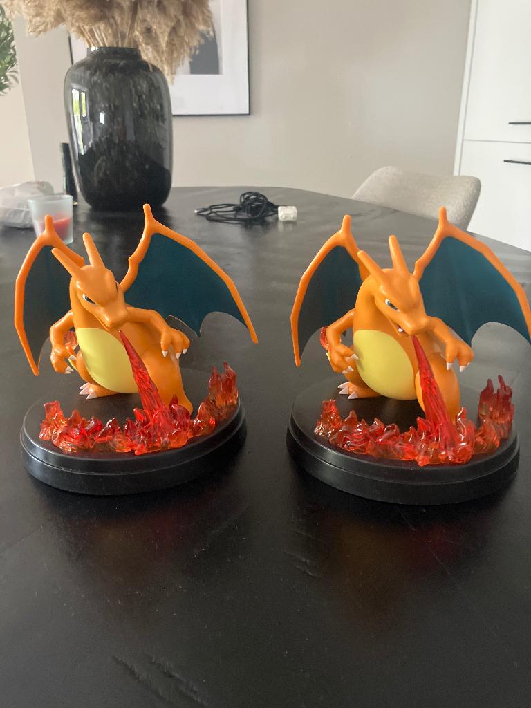 Charizard Beeld, Ophalen of Verzenden, Zo goed als nieuw, Overige typen