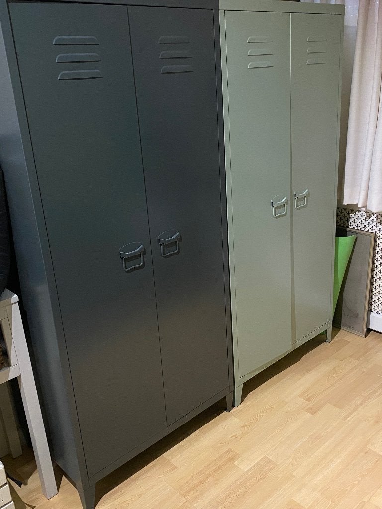 2 metalen kleding lockerkasten, Ophalen, Zo goed als nieuw