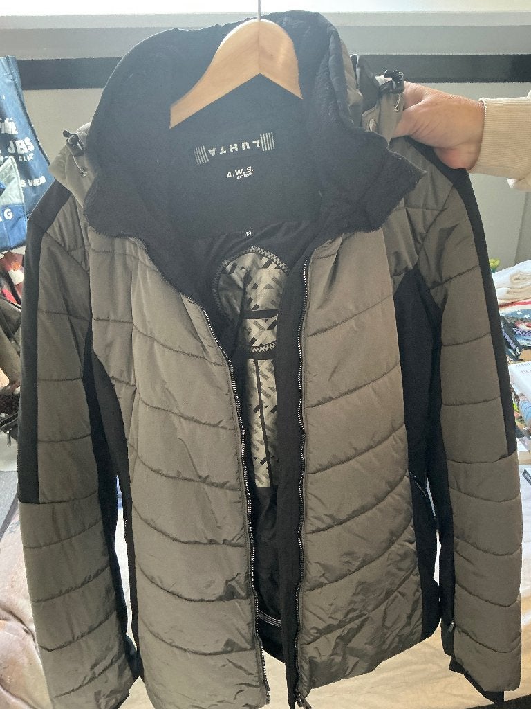 Dames winterjas, Ophalen of Verzenden, Gedragen, Maat 46/48 (XL) of groter, Overige kleuren