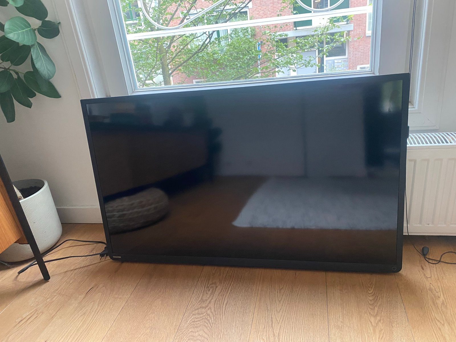 Toshiba LCD TV - Goede staat, Audio, Tv en Foto, Ophalen, 50 Hz, LCD, 100 cm of meer