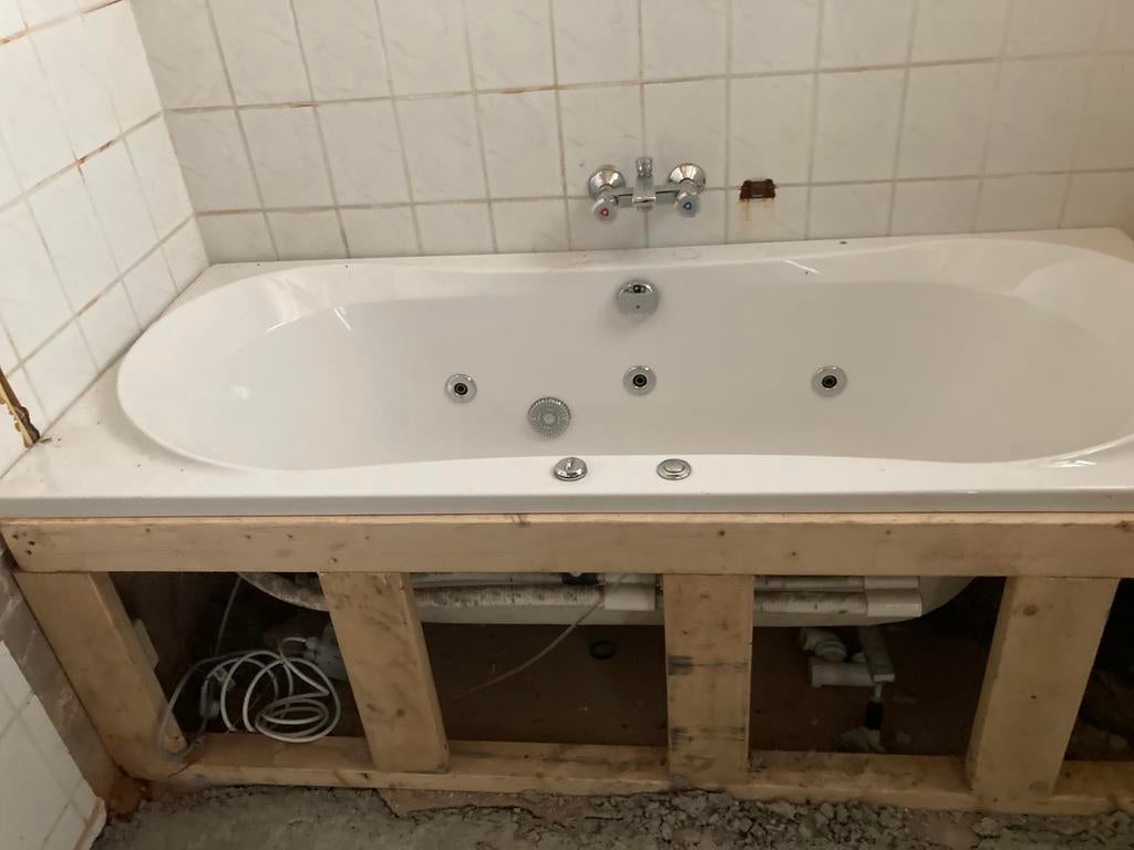 Zgan Bubbelbad 180x 80, Ophalen, Zo goed als nieuw