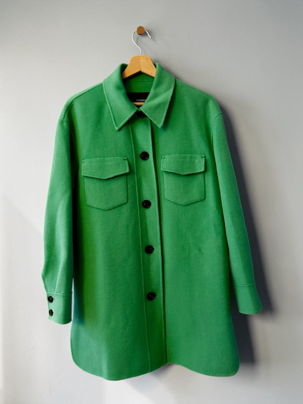 Studio AR shacket overshirt jas jack groen wol 36 S small, Kleding | Dames, Jassen | Zomer, Zo goed als nieuw, Maat 36 (S), Groen