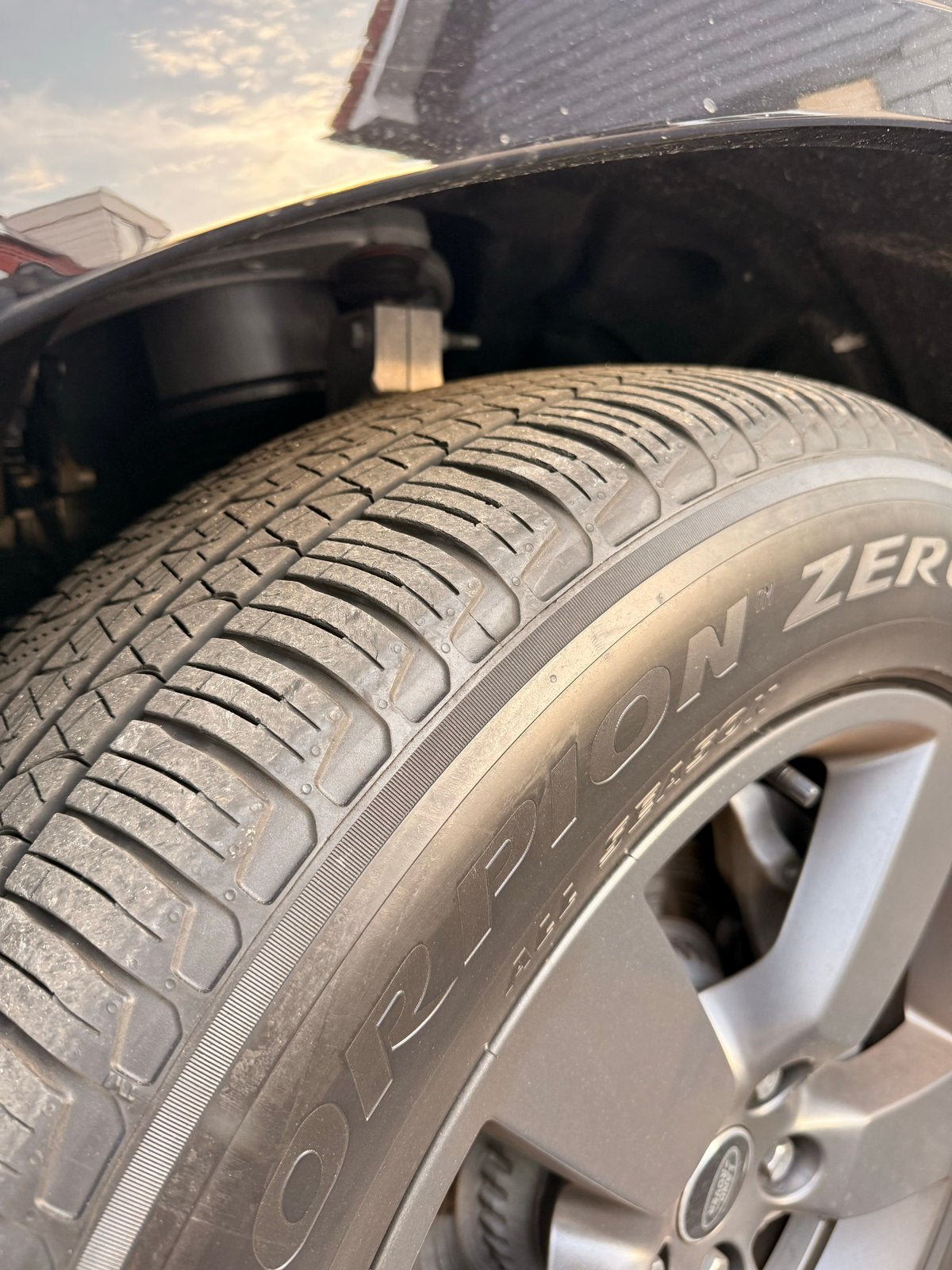 5x Land Rover Defender L663 Velgen 20”  met Banden en TPMS, Auto-onderdelen, Ophalen, Gebruikt, 255 mm, Banden en Velgen