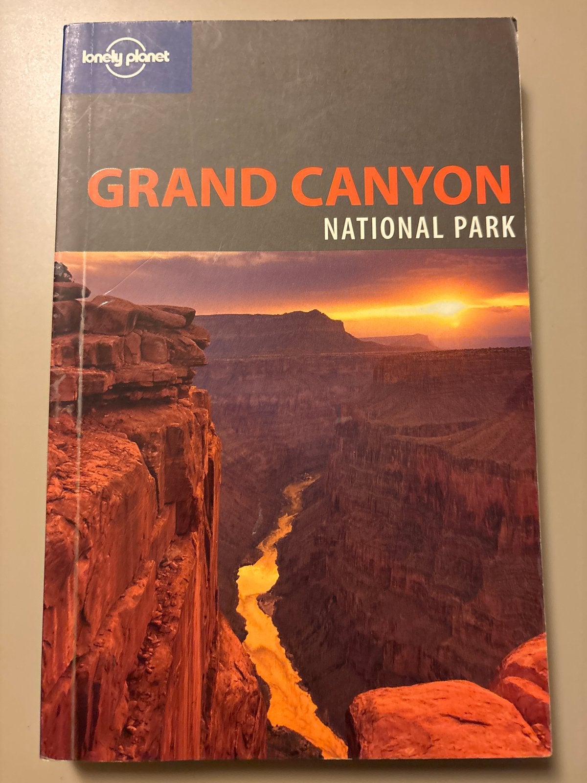Lonely Planet Grand Canyon National Park Reisgids, Gelezen, Lonely Planet, Ophalen of Verzenden, Reisgids of -boek