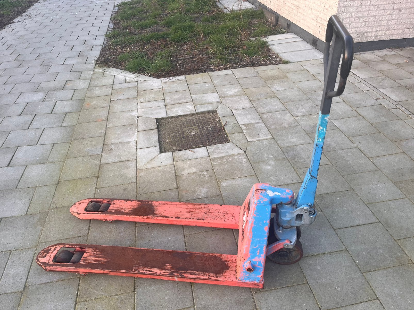 Palletwagen pompwagen, 100 liter of meer, Ophalen, Zo goed als nieuw, Transportkar