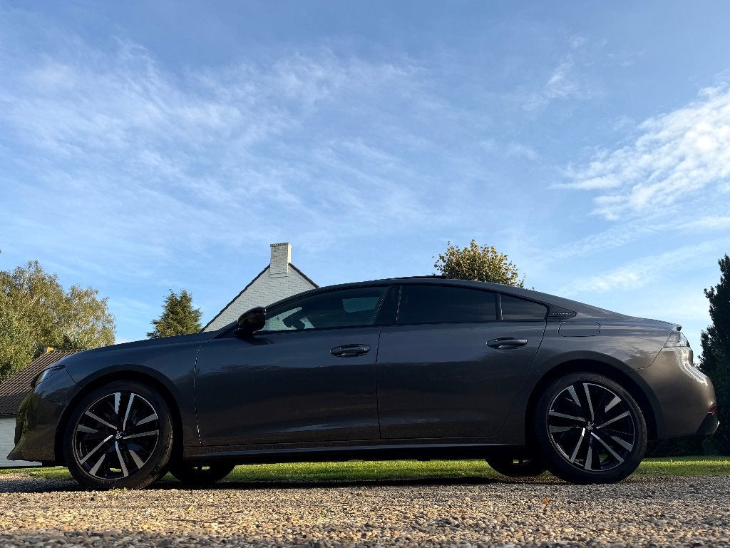 Peugeot 508 1.6 HYbrid GT || PANO || FOCAL || 1e EIG || VOL!, Auto's, 745 kg, Zwart, 181 pk, 1695 kg