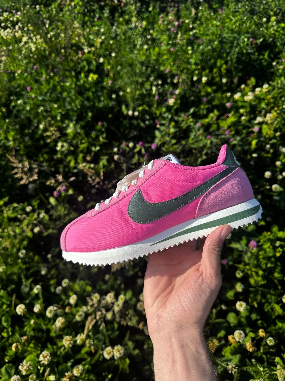 Nike Cortez Sneakers Roze/Groen - Nieuw (zonder deksel), Ophalen of Verzenden, Nieuw, Roze, Sneakers of Gympen