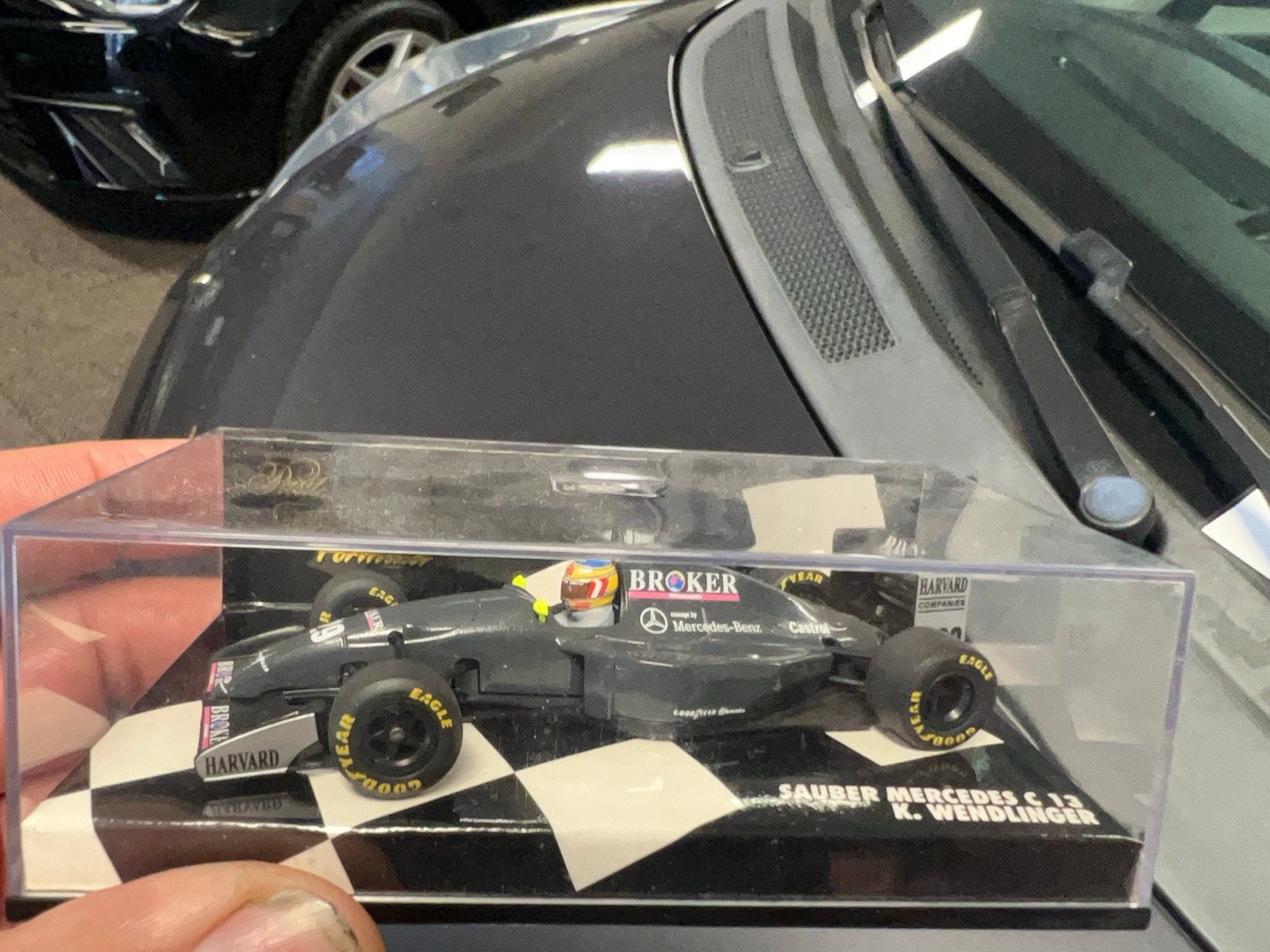 F1 Sauber Mercedes C13 K. Wendlinger modelauto 1:43, Ophalen of Verzenden, Zo goed als nieuw, Auto's