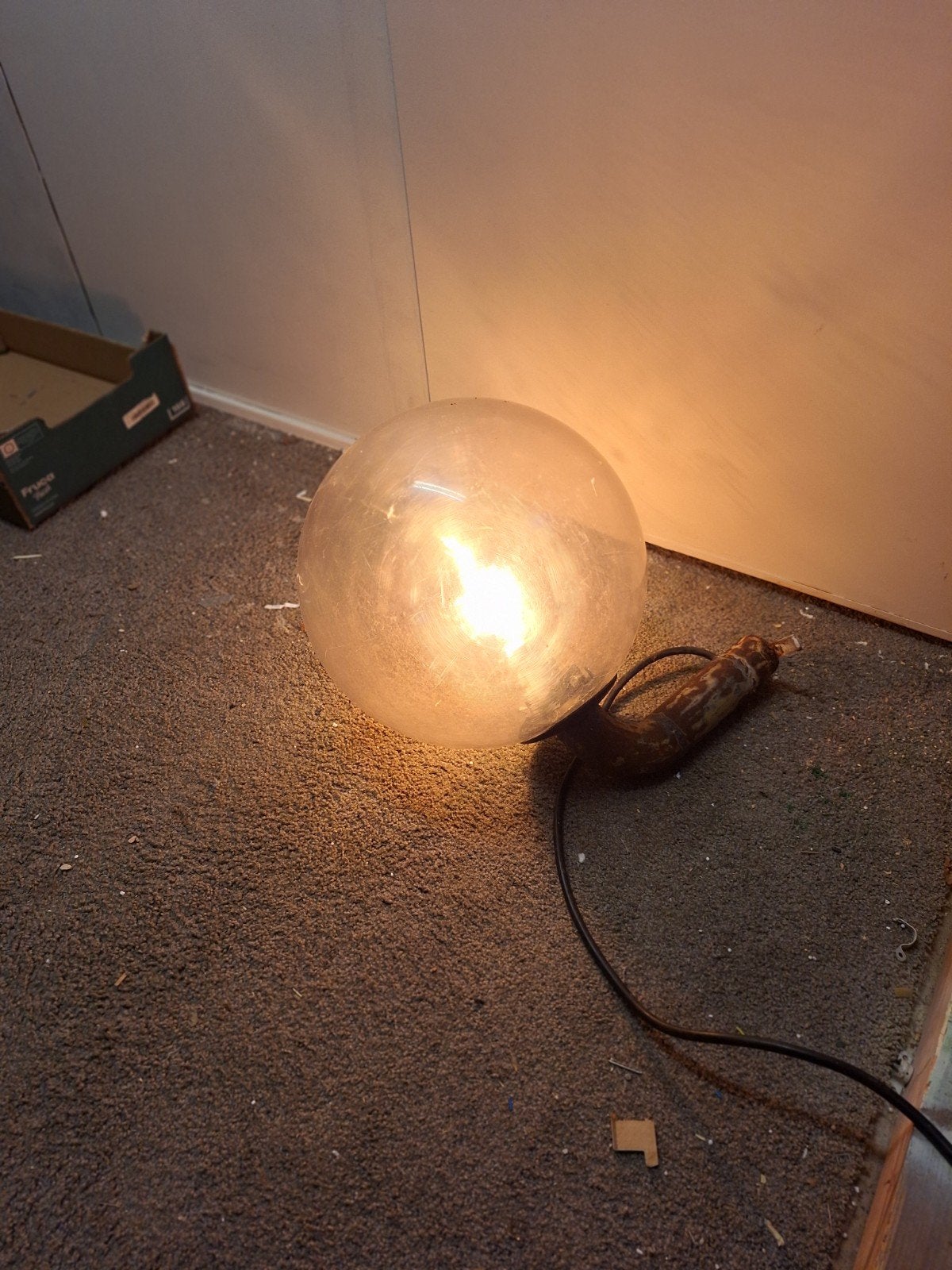 mooie bollamp met lamp., Tuin en Terras, Ophalen of Verzenden, Netvoeding, Minder dan 50 watt