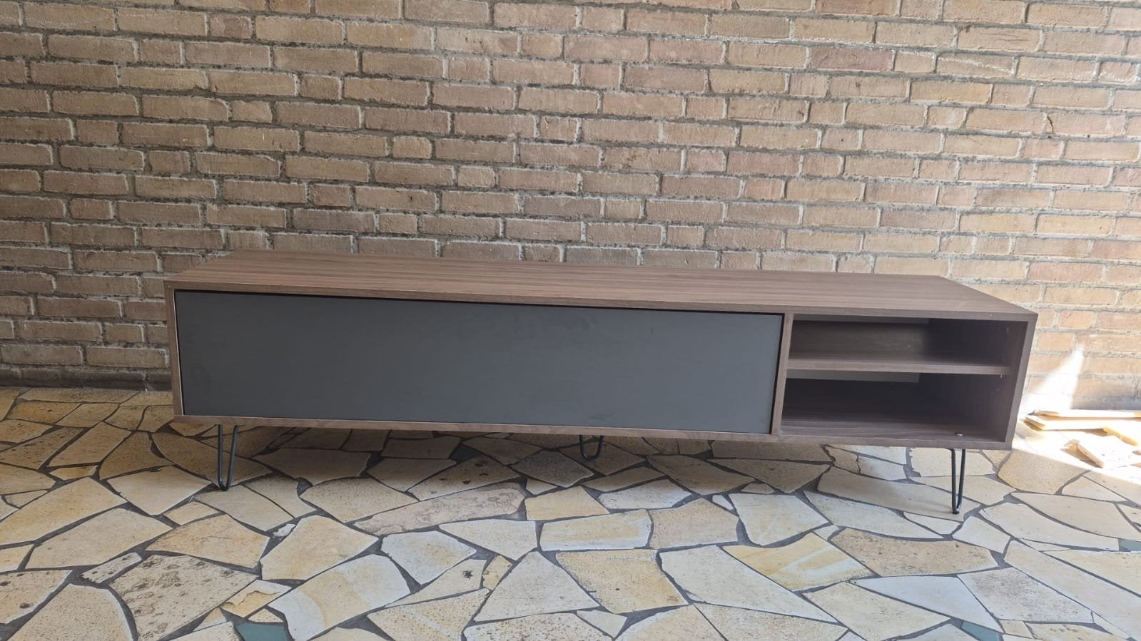 TV-meubel met opbergruimte, Modern, Industrieel, 150 tot 200 cm, Zo goed als nieuw, Minder dan 100 cm