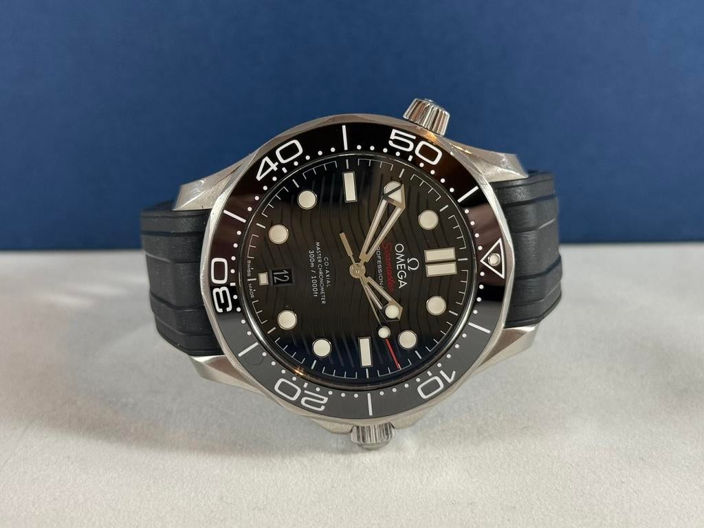 Omega Seamaster Diver 300M. 2022. Ref. 210.32.42.20.01.001, Ophalen, Zo goed als nieuw, Staal, Omega