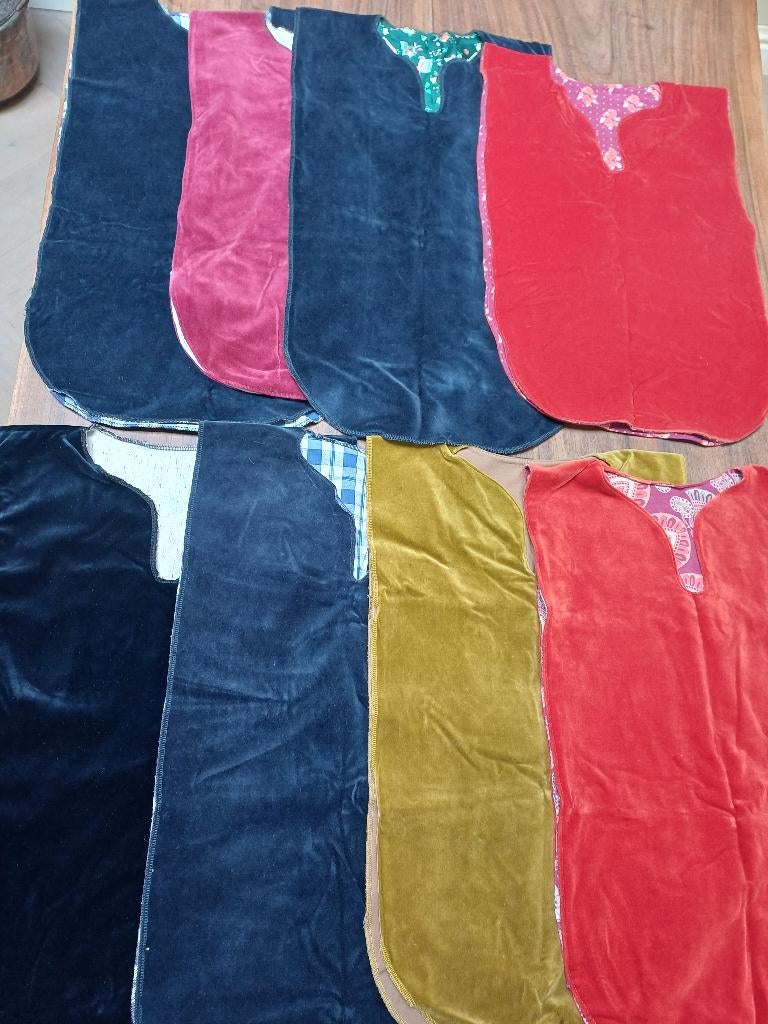 Toneelkleding vrije school, Ophalen of Verzenden, Zo goed als nieuw