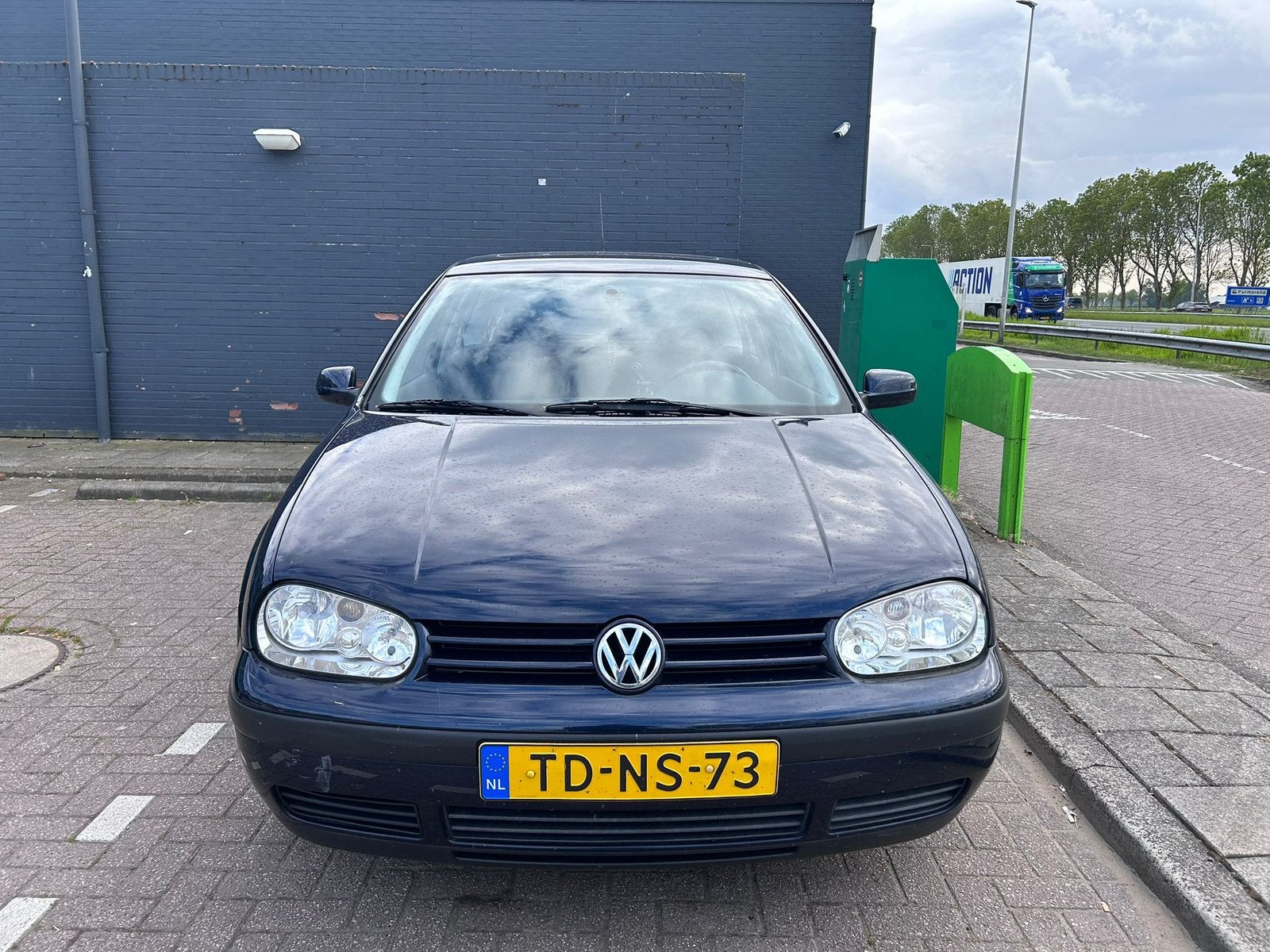 Volkswagen Golf 4, unieke km!, Stof, Zwart, 4 cilinders, Blauw