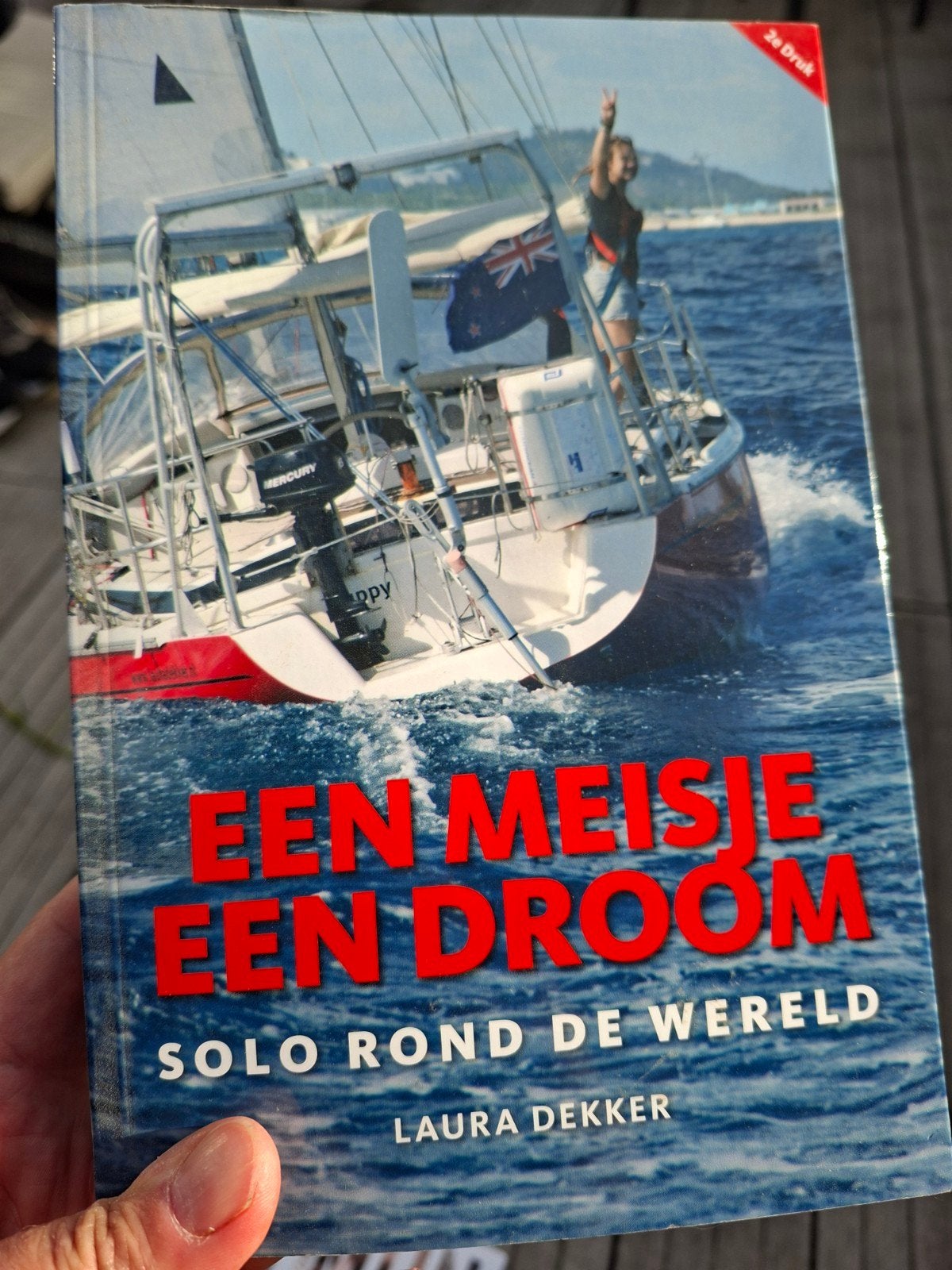 Een Meisje Een Droom: Solo Rond de Wereld - Laura Dekker, Ophalen of Verzenden, Zo goed als nieuw, Laura Dekker