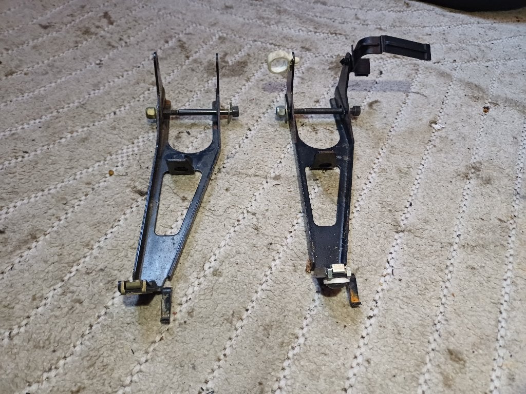 Peugeot jetforce 2x voor kap beugel, Ophalen of Verzenden, Gebruikt, Peugeot