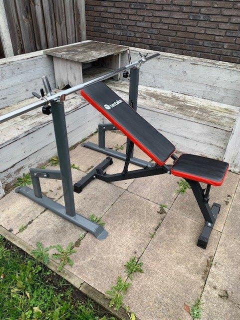 Squat rack powerrack bench press krachtstation Halter rek, Ophalen, Zo goed als nieuw, Fitnessbank
