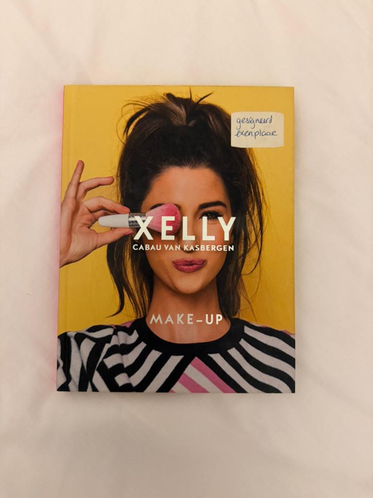 Xelly Make-up Boek - Gesigneerd exemplaar, Ophalen of Verzenden, Nieuw, Make-up en Cosmetica