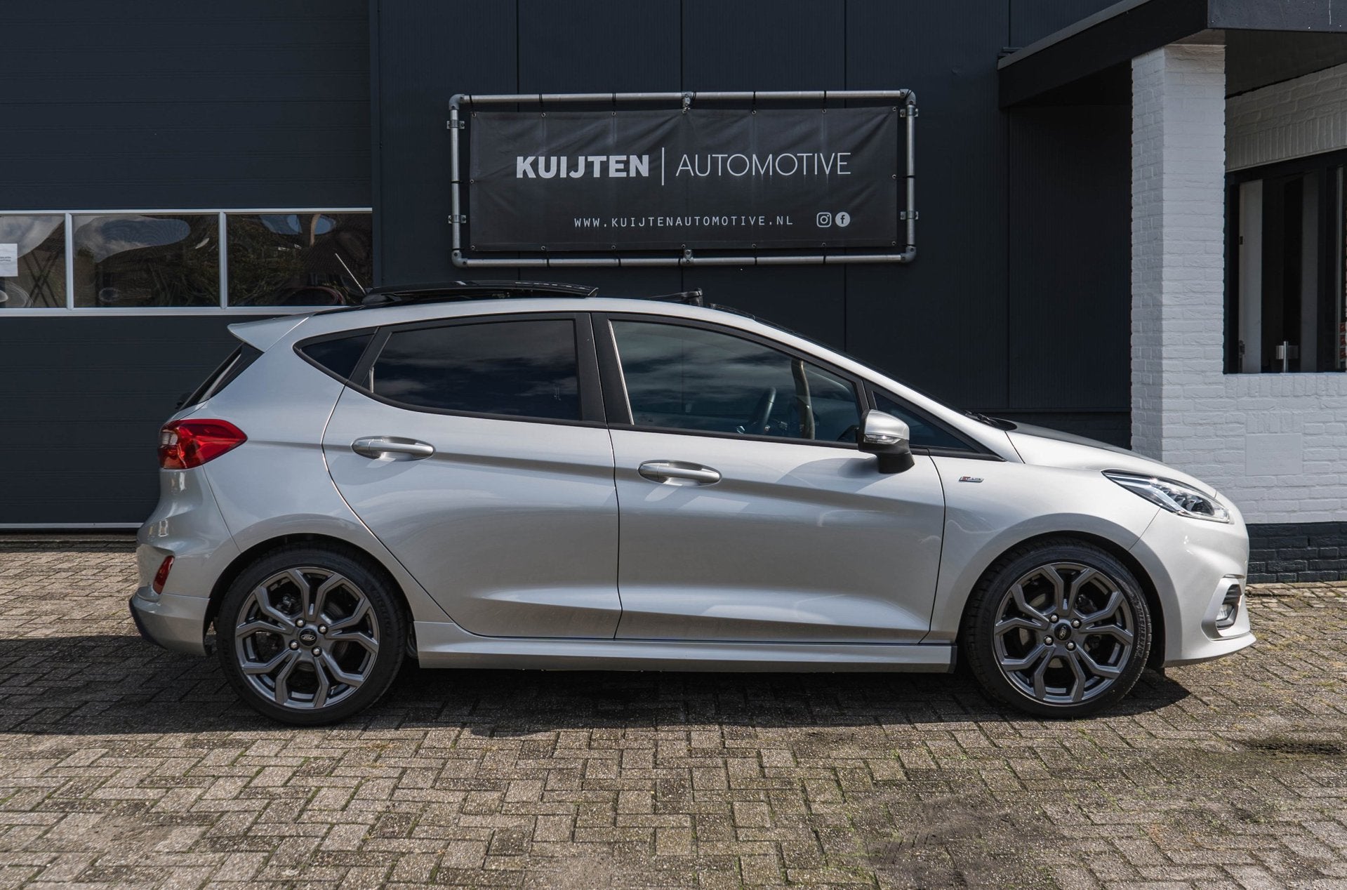 Ford FIESTA 1.0 EcoBoost ST-Line / LED / Pano / Winter pack!, Auto's, Voorwielaandrijving, Dealer onderhouden, Gebruikt, Euro 6