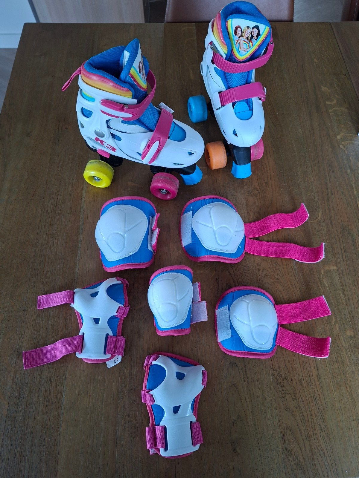 K3 rolschaatsen inclusief 3-delige bescherming, Kinderen en Baby's, Speelgoed | Buiten | Rolschaatsen, Ophalen, Verstelbaar, Gebruikt