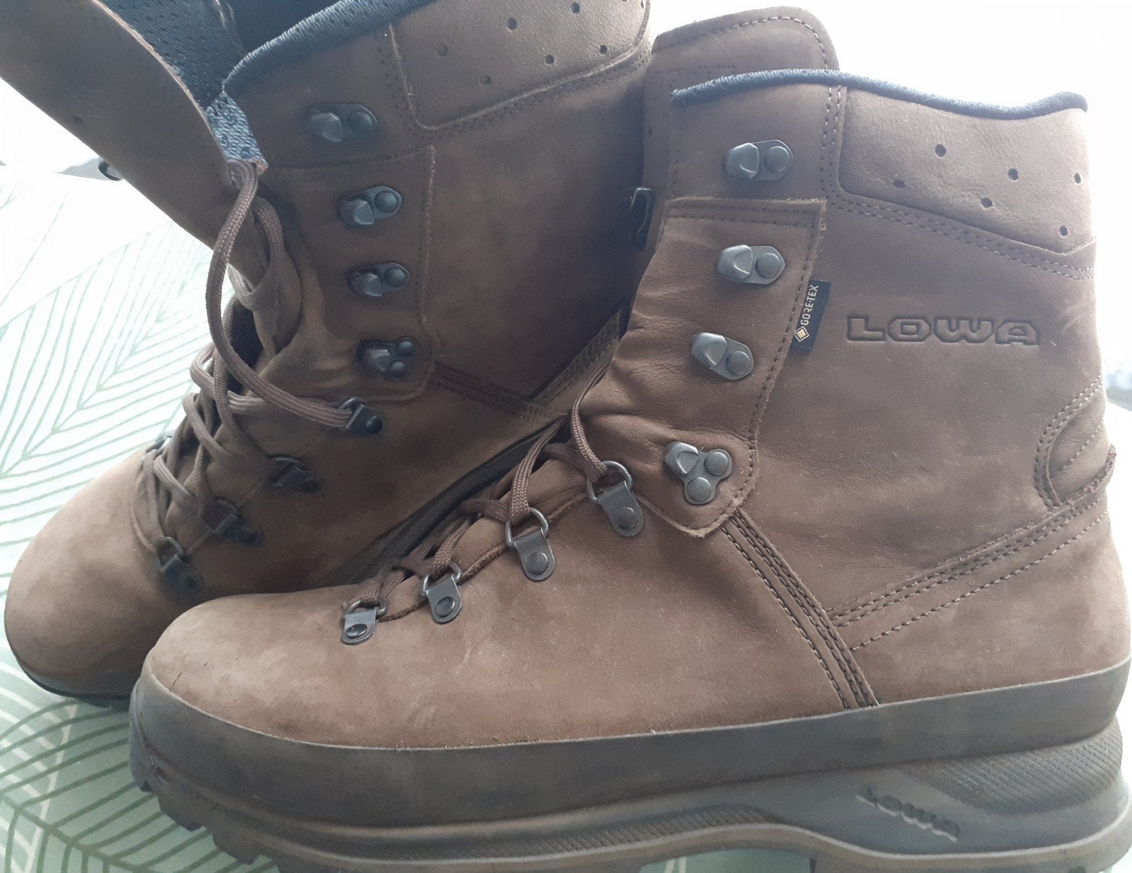 Aangeboden militaire kistjes, Verzamelen, Ophalen of Verzenden, Landmacht, Nederland, Kleding of Schoenen