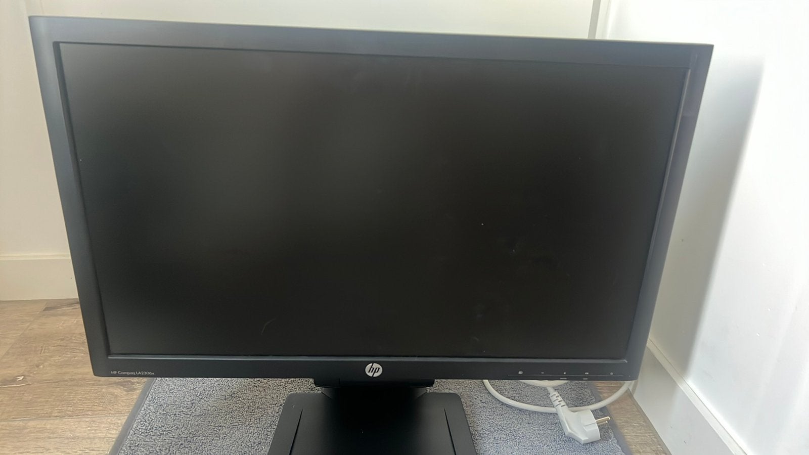 HP monitor, Computers en Software, Monitoren, Ophalen, IPS, Full HD, Zo goed als nieuw