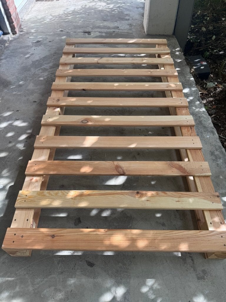 2x vidaXL pallet bedframe 100x200 (200x200) – massief grenen, Ophalen, Bruin, Tweepersoons, Zo goed als nieuw