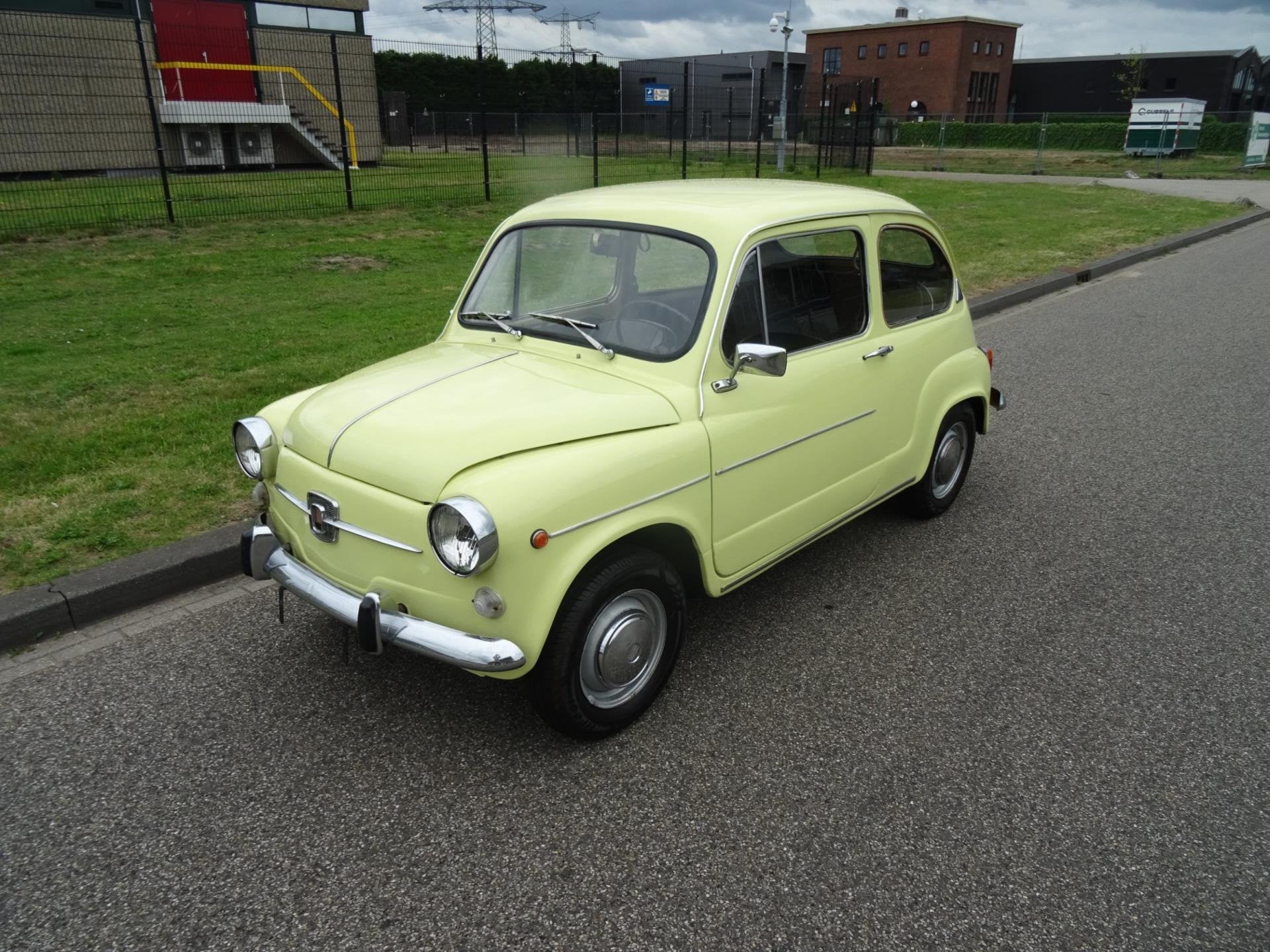 Fiat 600 600 L, Auto's, Lederen bekleding, Achterwielaandrijving, Gebruikt, 4 cilinders