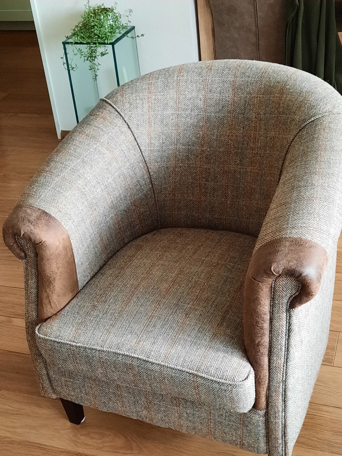 Aberdeen 3-zits Harris Tweed bank met fauteuil, Ophalen, Zo goed als nieuw, Leer, 75 tot 100 cm