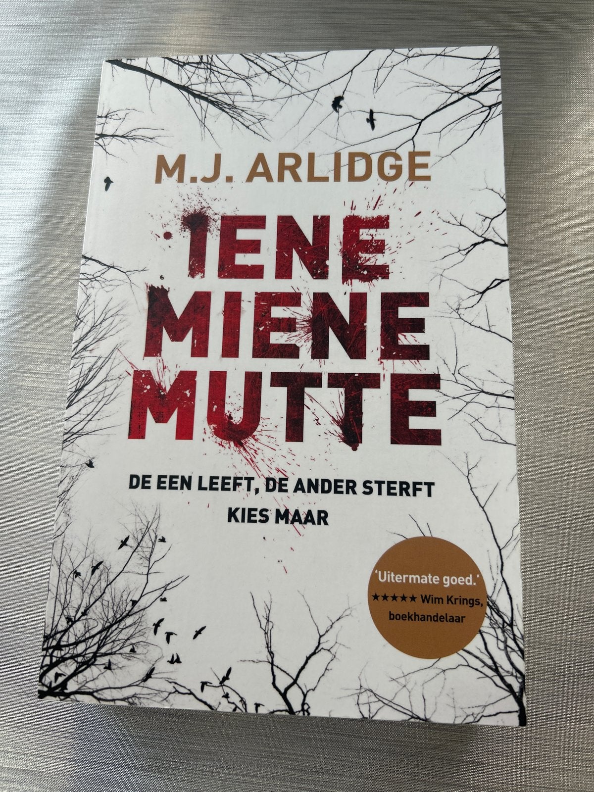 M.J. Arlidge Thriller Boeken Set - deel 1 tot en met 6, Boeken, Thrillers, Ophalen, Gelezen, Nederland