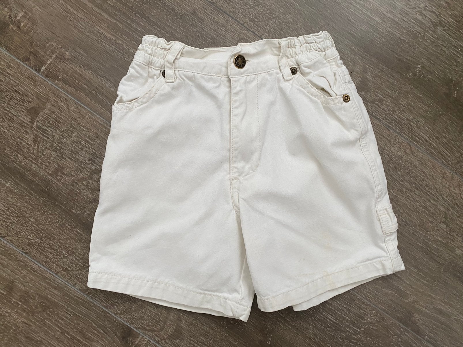 Korte broek spijkerbroek gebroken wit maat 98 van HOT GOSSIP, Broek, Gebruikt, Ophalen of Verzenden, HOT GOSSIP