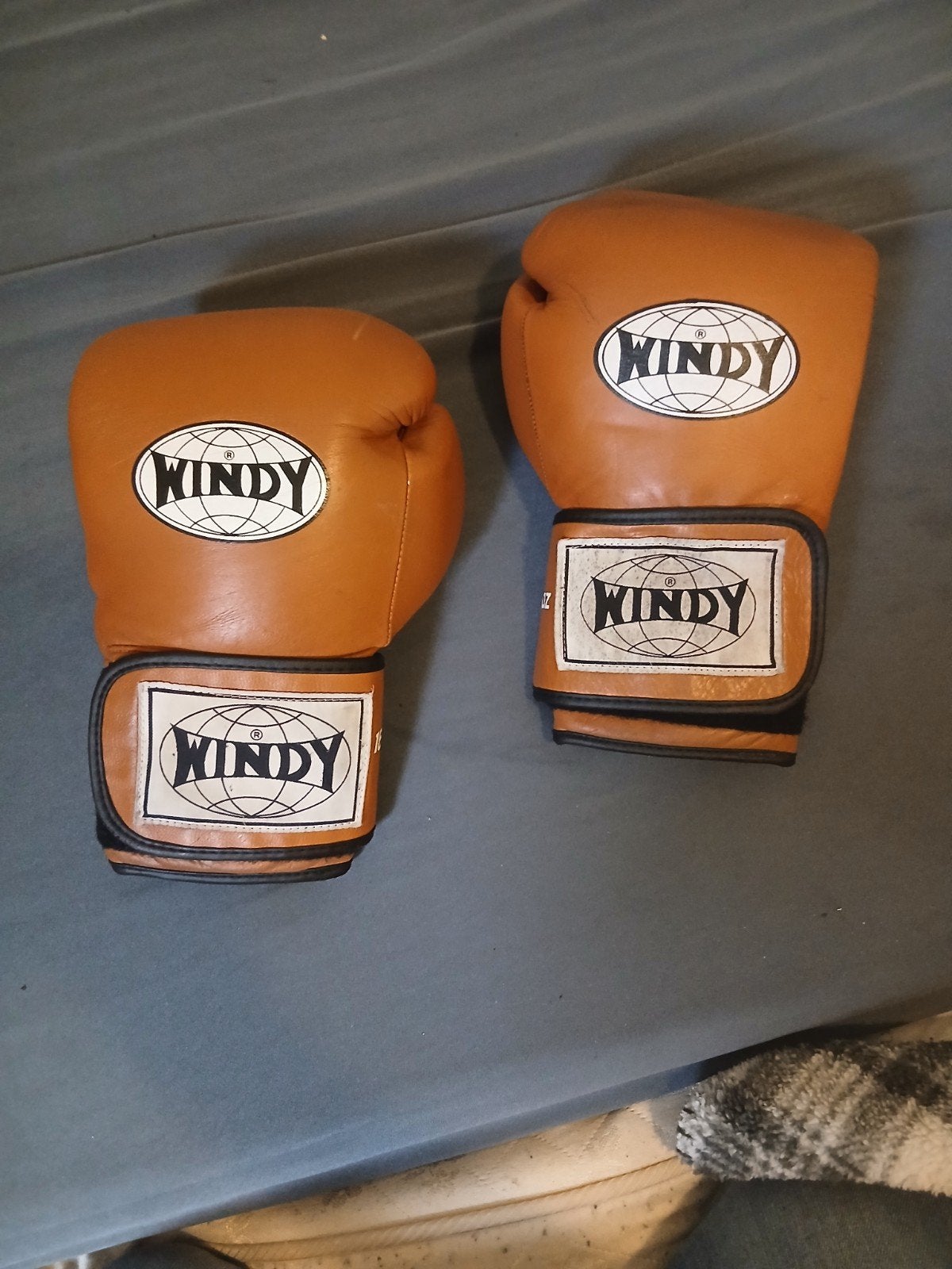 Windy bokshandschoenen 16 oz - Zo goed als nieuw, Ophalen of Verzenden, Zo goed als nieuw, Bokshandschoenen