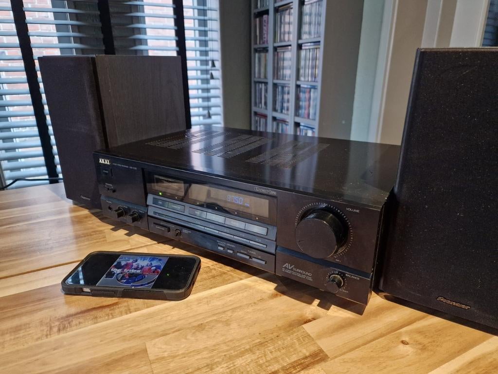 Akai AA-V25 receiver, Overige merken, Ophalen of Verzenden, 60 tot 120 watt, Gebruikt