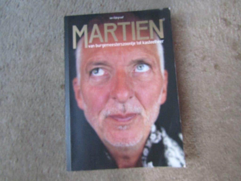 Boek: Martien ALLEEN OPHALEN, Ophalen, Gelezen, Jan Dijkgraaf, Film, Tv en Media