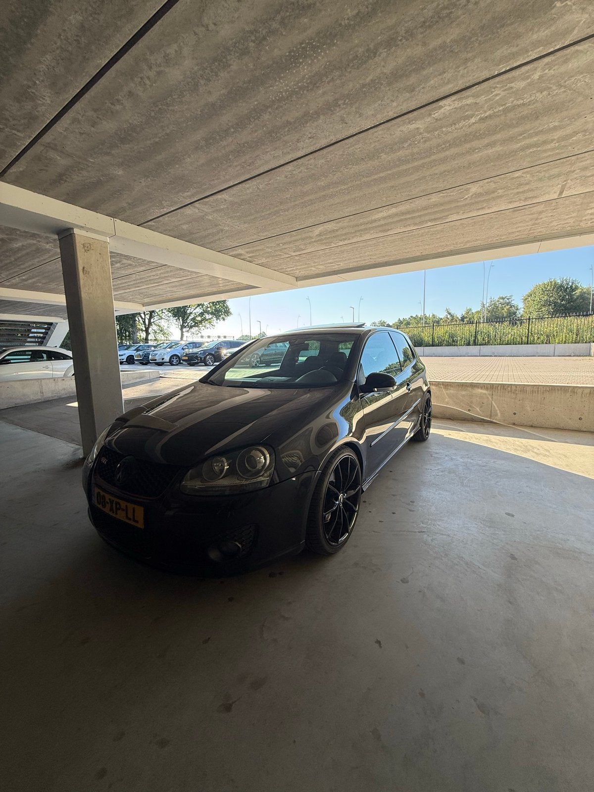 Volkswagen Golf 2.0 GTI, 4 cilinders, Zwart, Handgeschakeld, Geïmporteerd