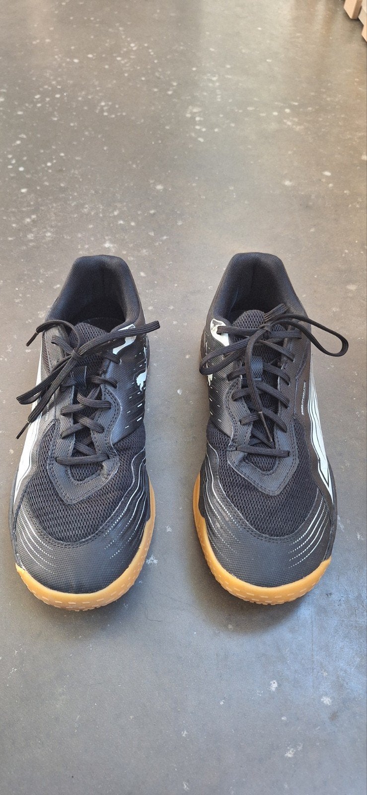 Puma Solarflash Korfbal Indoor Schoenen - Maat 44, Sport en Fitness, Ophalen of Verzenden, Zo goed als nieuw, Overige typen