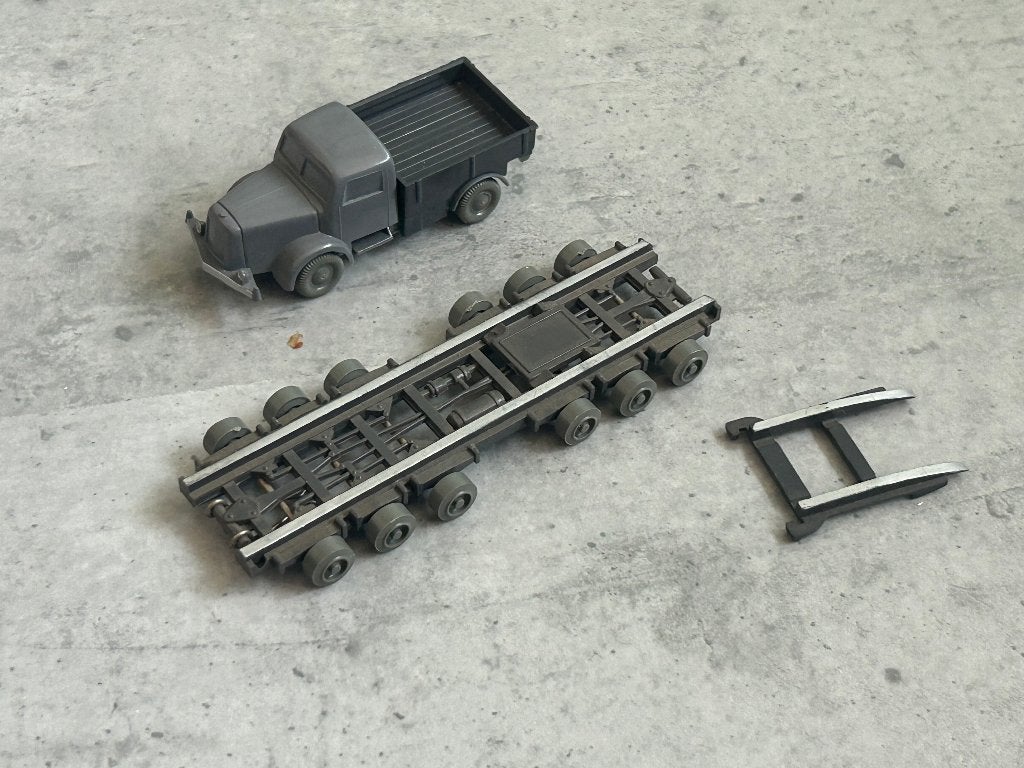 Wiking 1:87 Henschel strassenroller unverglast, Hobby en Vrije tijd, Modelauto's | 1:87, Ophalen of Verzenden, Zo goed als nieuw