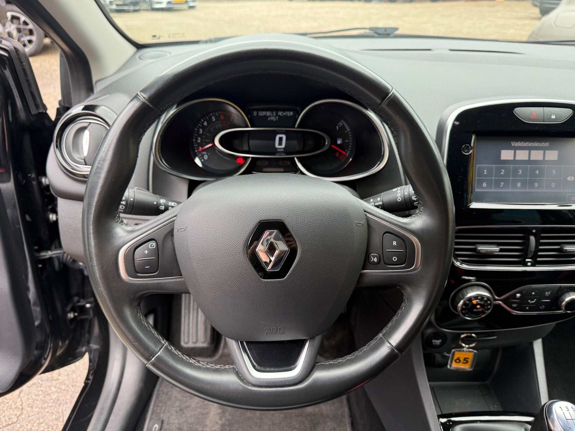 Renault Clio 0.9 TCe Intens|Origineel Nederlands|1e eigenaar, Auto's, Gebruikt, Leder en Stof, Origineel Nederlands, Handgeschakeld