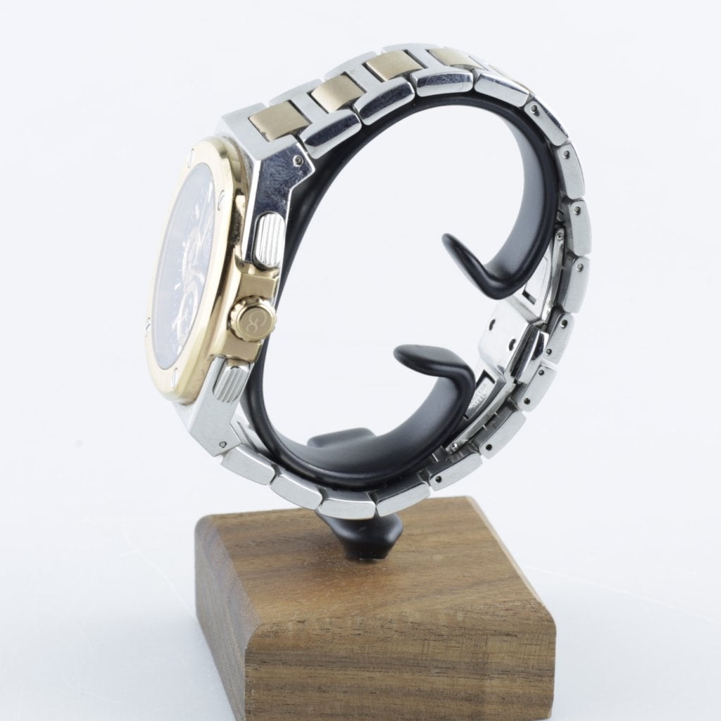 Gc Coussin Shape Y99002G7MF herenhorloge, Guess, Gebruikt, Support@guess.com, 1444 South Alameda St
Los Angeles, CA 90021
USA