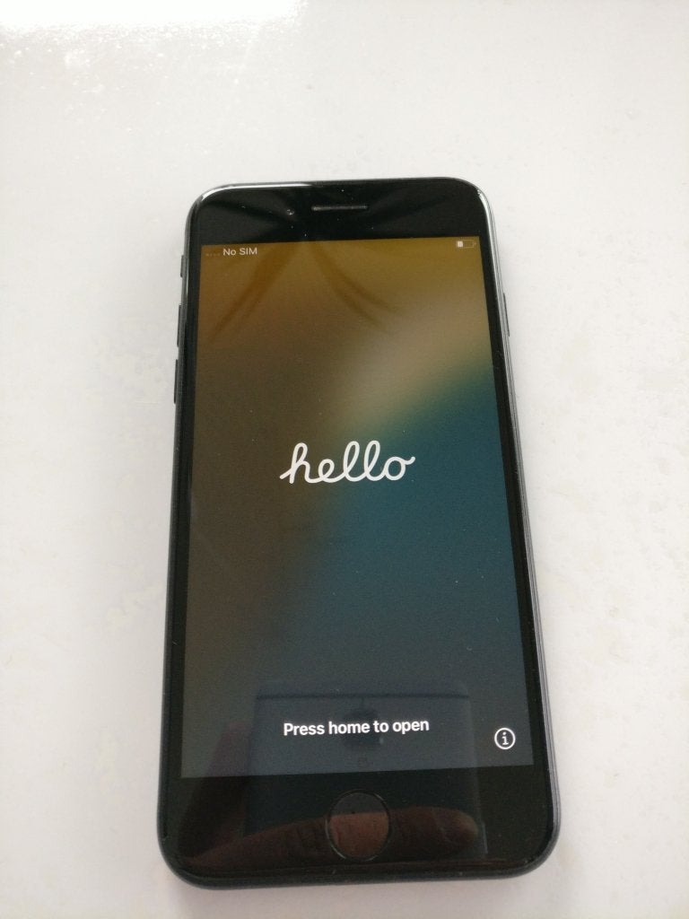 iPhone SE 2020 goede staat, Ophalen of Verzenden, Zo goed als nieuw, Zwart, 64 GB