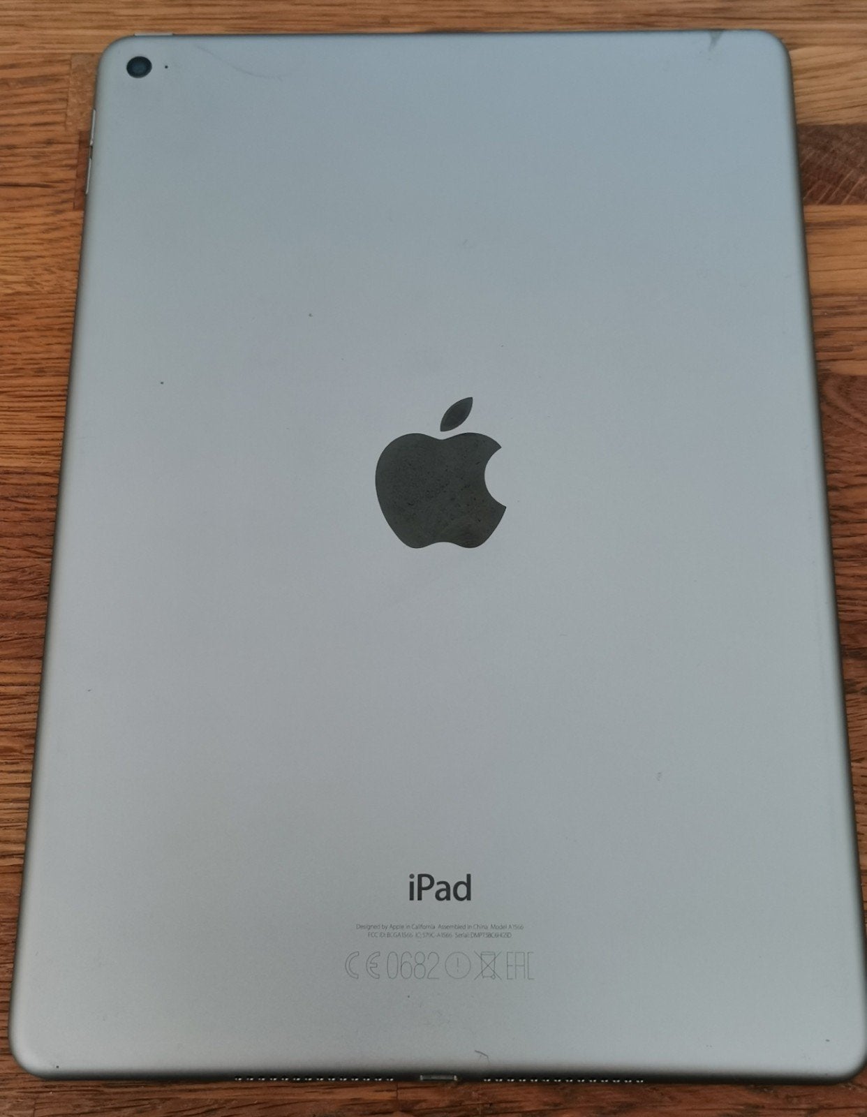 Foto 12 van iPad Air 2 | A1566 | 32 GB | scherm gebarsten