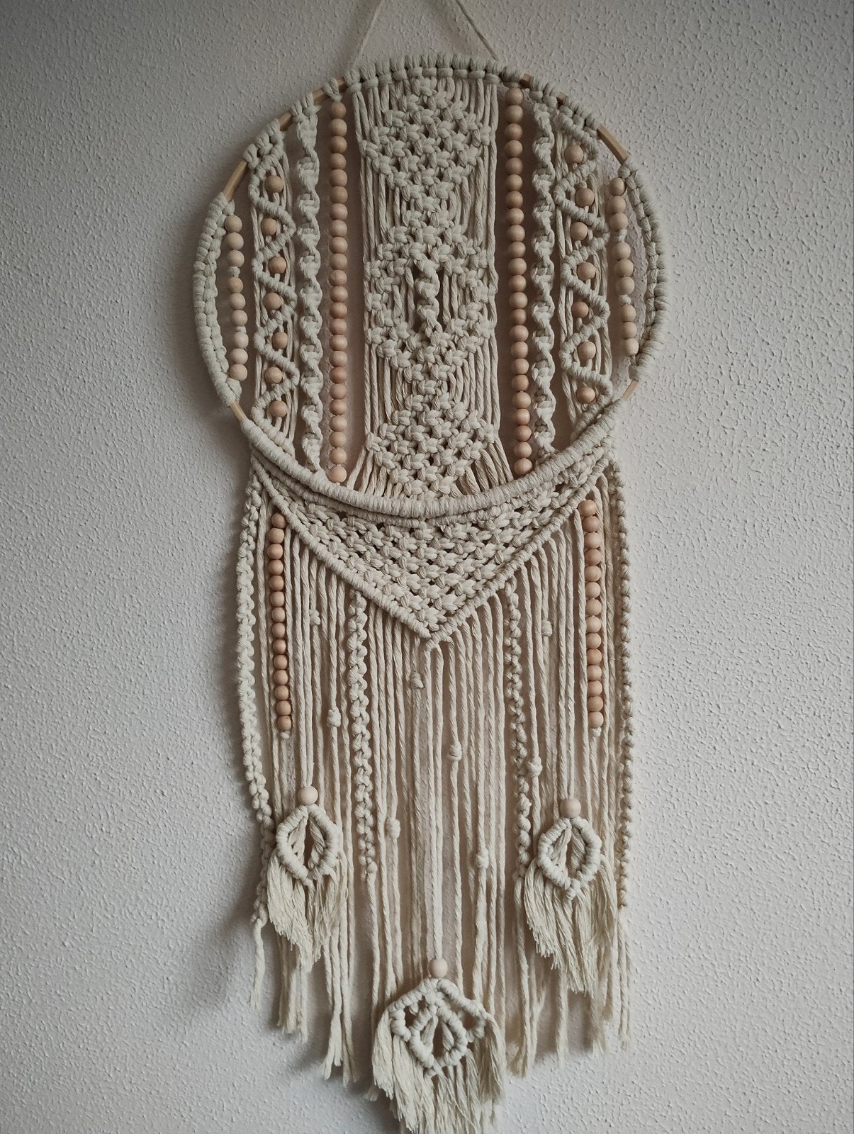 Handgemaakte macramé wandhanger. Sisters Forever., Beige, Textiel, Nieuw, Ophalen of Verzenden