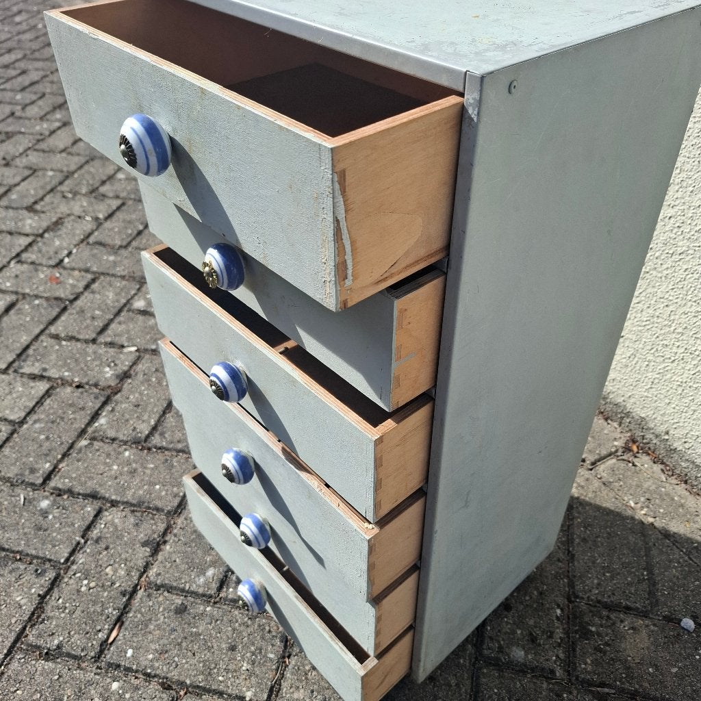 klein metalen vintage ladenkastje, Minder dan 50 cm, Gebruikt, 5 laden of meer, Minder dan 100 cm