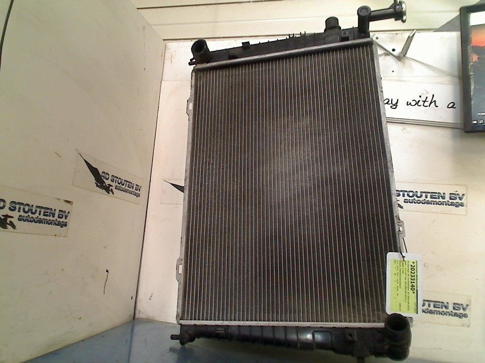 Radiateur Kia Sportage (JE) (2004-09/2010-11), Info@kia.de, Kia Deutschland GmbH, Gebruikt, Theodor-Heuss-Allee 11, Frankfurt am Main 60486, , Duitsland